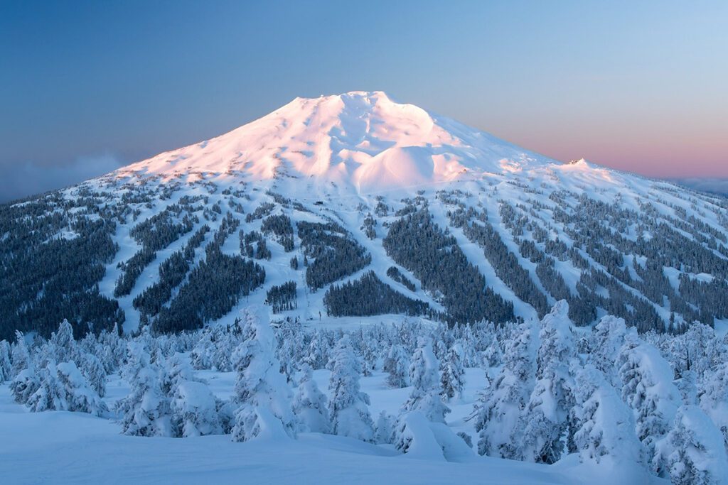 Mt. Bachelor skiing