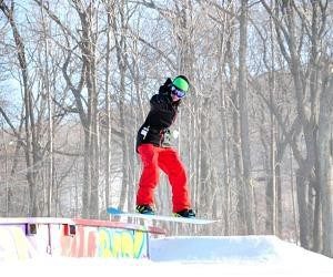 camel_back_terrain_park_girl_on_rail1