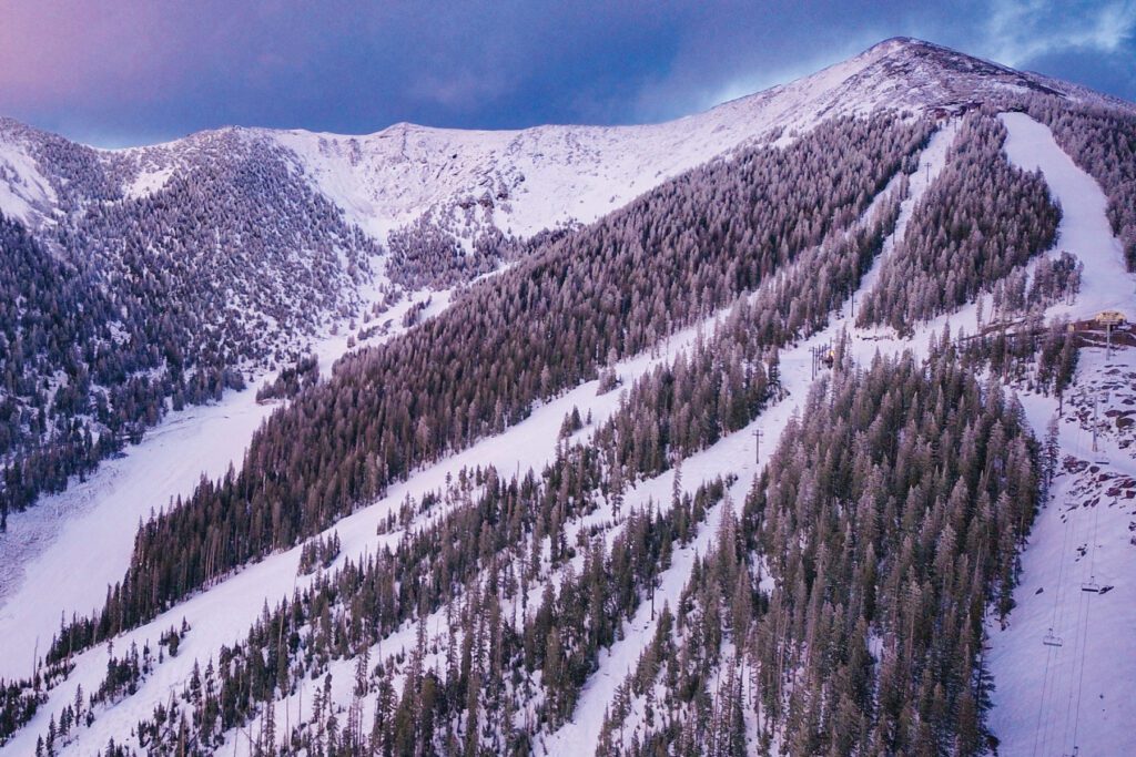 Arizona Snowbowl is a perfect weekend ski destination, but guests can get free lodging from Sundays through Thursdays during the 2019-20 season with a two paid full-price lift tickets. (Photo courtesy Arizona Snowbowl.)