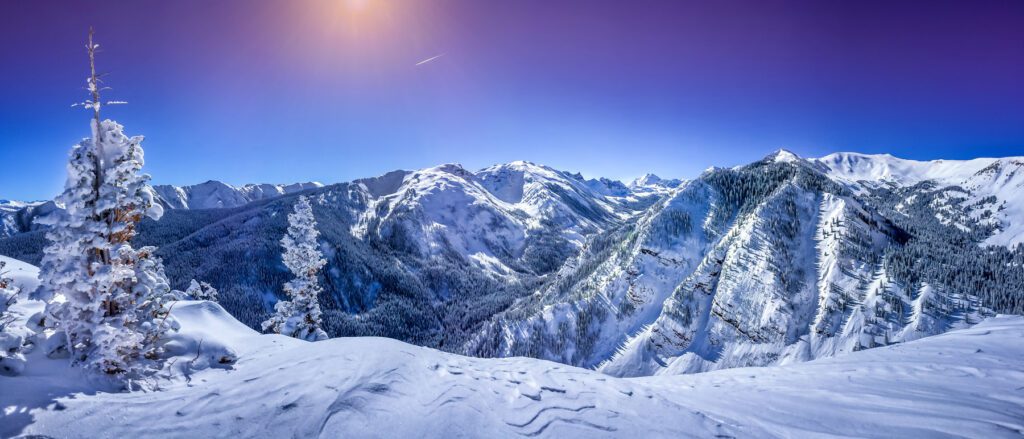 Looking for epic? Colorado has no shortage of amazing ski destinations, but we've narrowed it down to the Top 5.