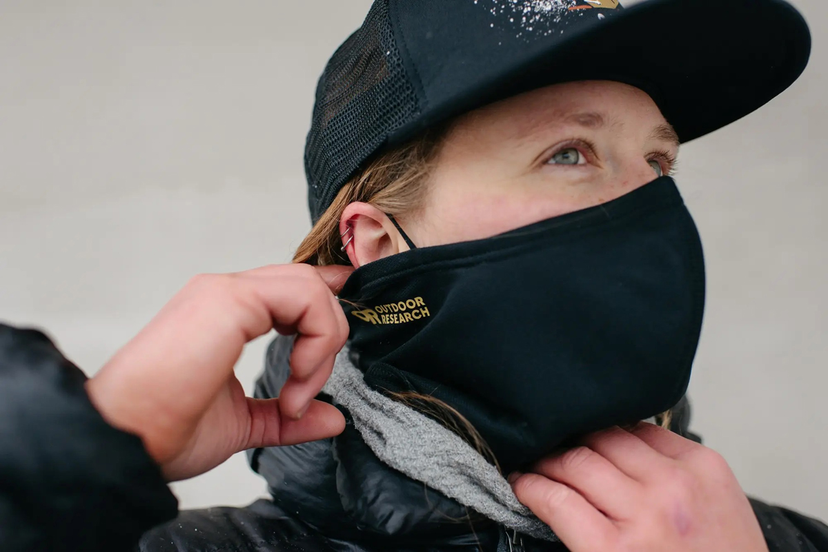 Best Ski Masks for Skiers & Snowboarders Skier Deals