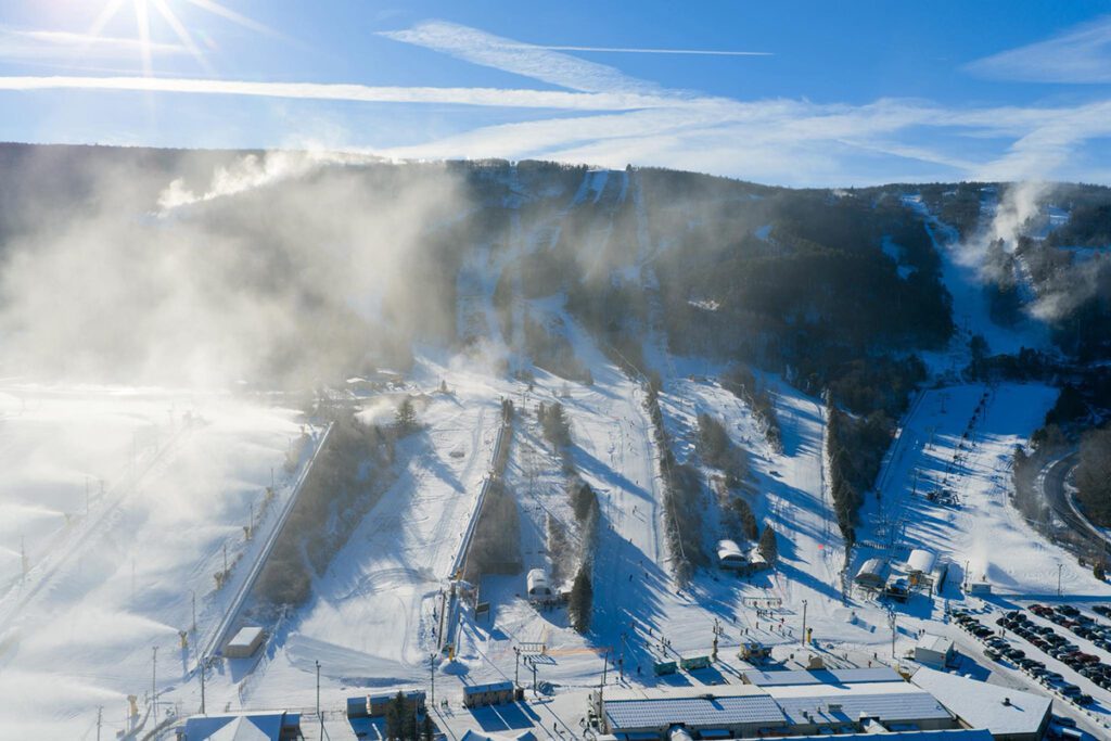 Blue Mountain skiing