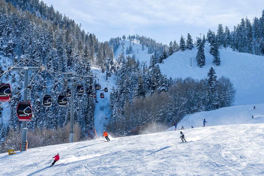 Aspen skiing