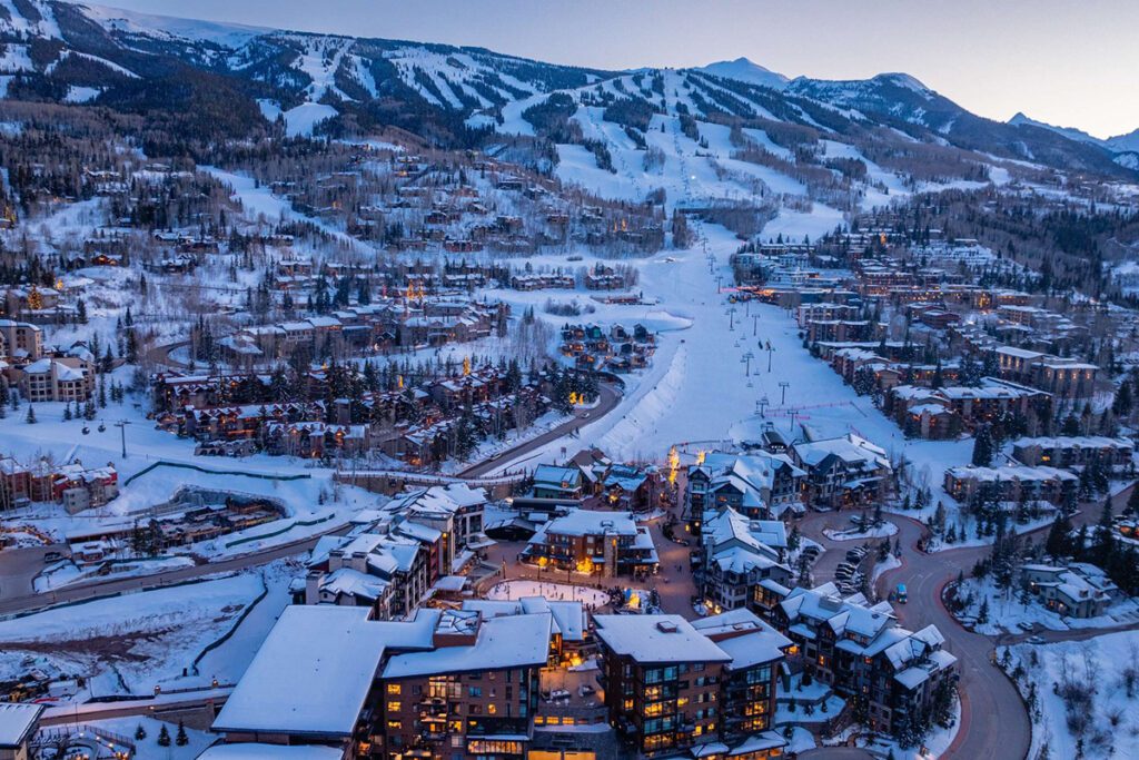 Snowmass skiing